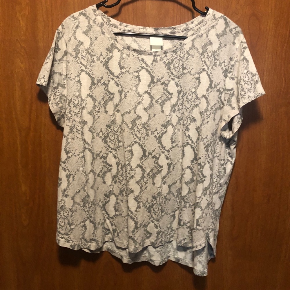 Snake print causal t